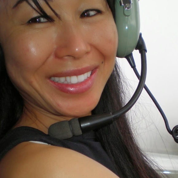 Meet your Posher, Kaye - Picture 1 of 1